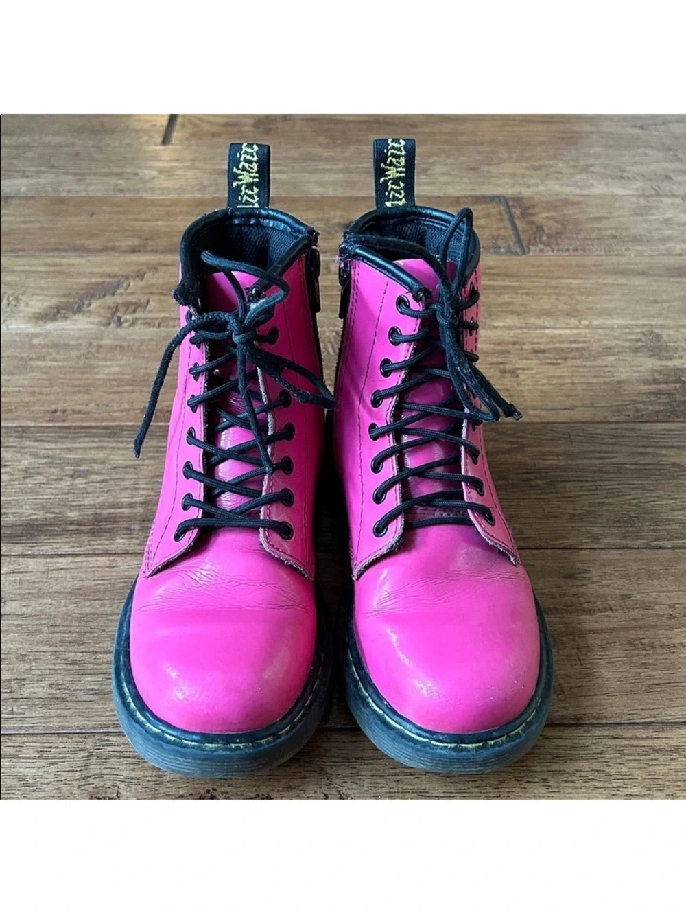 Dr. Martens Delaney Hot Pink Patent Leather 8-Eye Lace Up Combat Boots Size 2